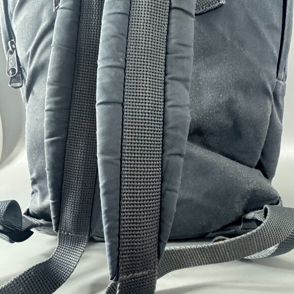 Fjallraven Kanken 15in Laptop Backpack in Gray - Picture 8 of 15